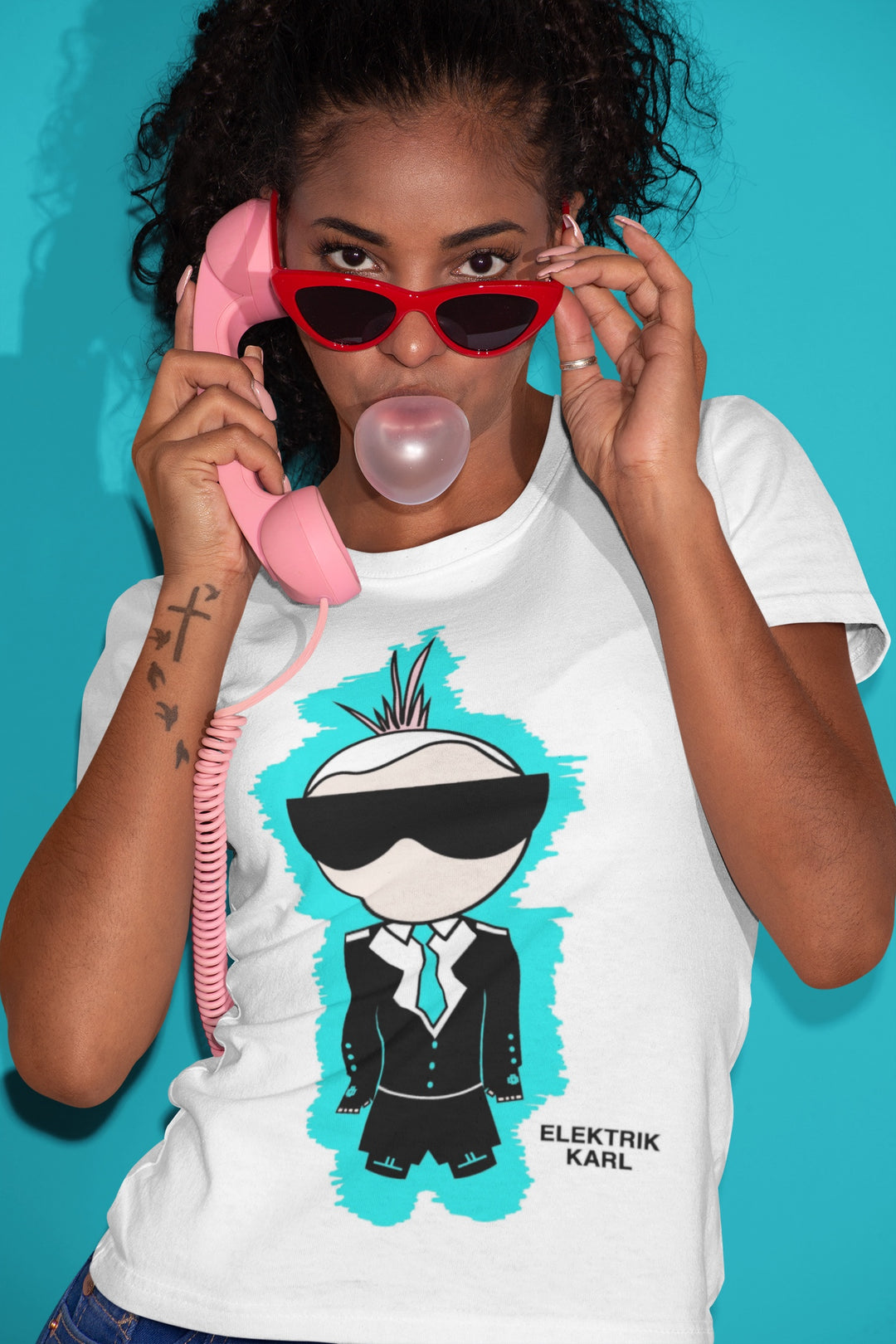 IKONIK KARL COLLECTION – T-Haus